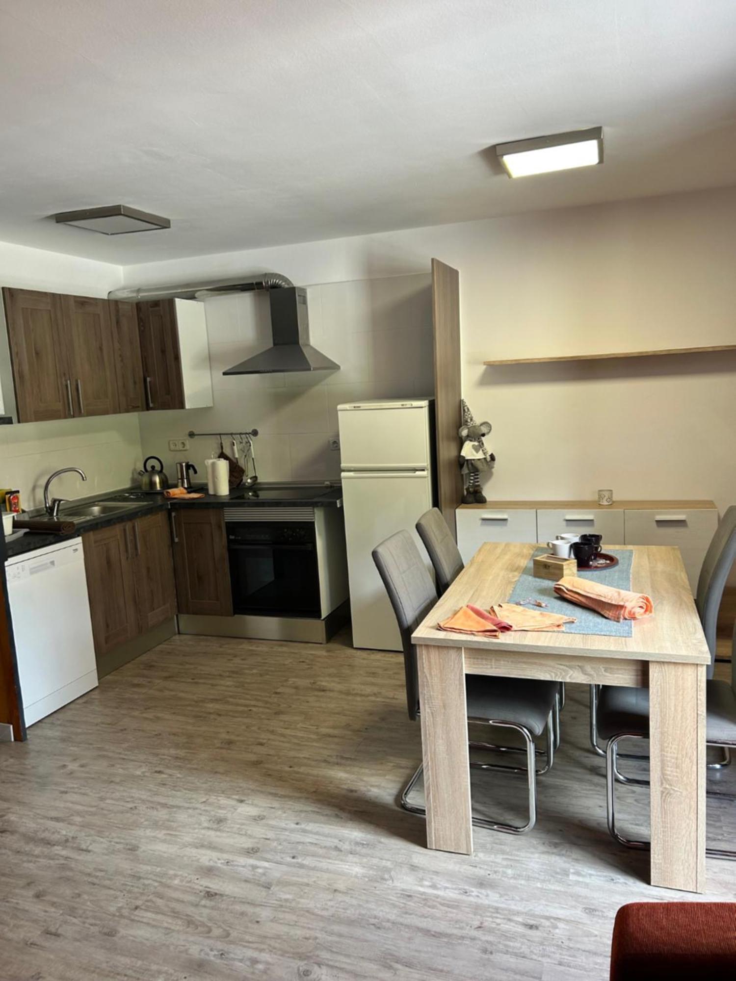 Apartaments Arenys De Boi Бой Номер фото